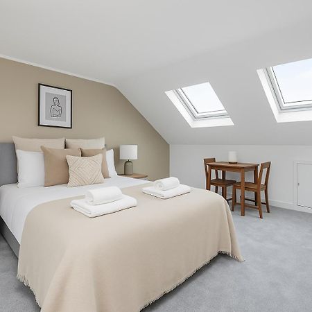 Bright Private Rooms - Peaceful Morden Location London Luaran gambar